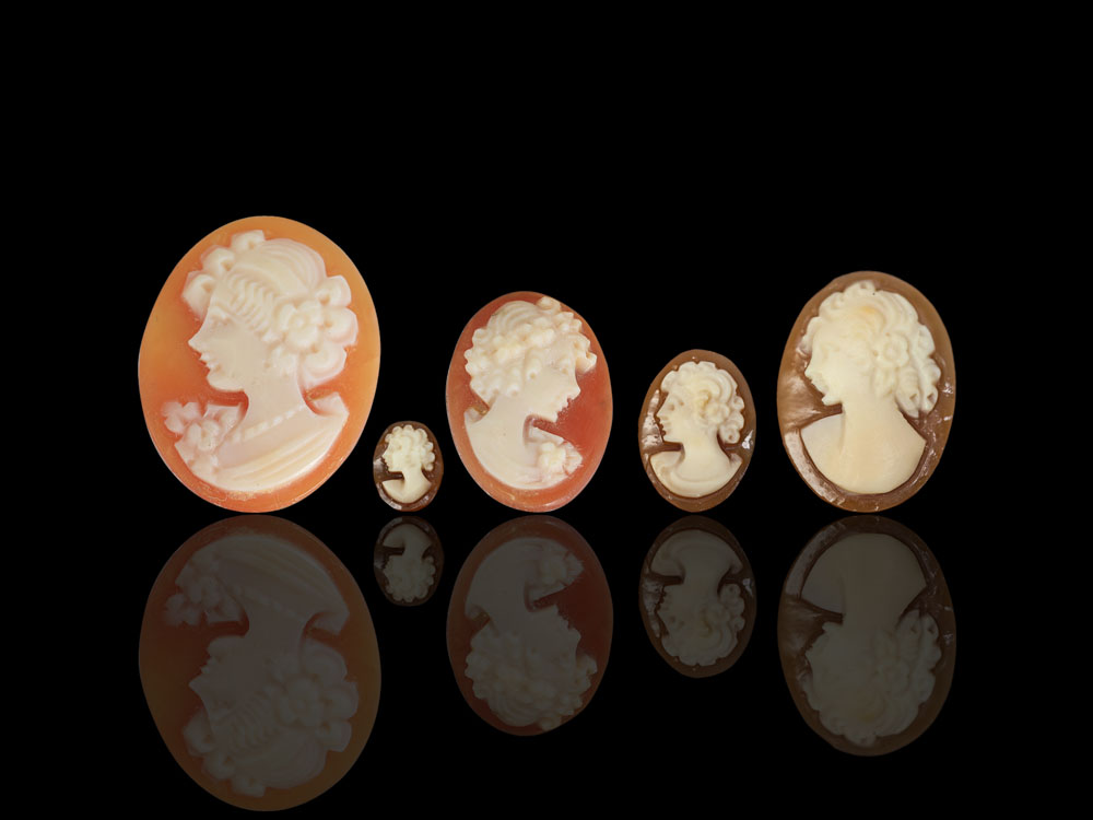 Italian Shell Cameo 10x8mm Oval
