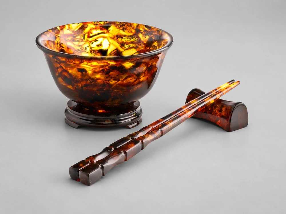 [AMBX3184A] Pressed Amber Bowl Set