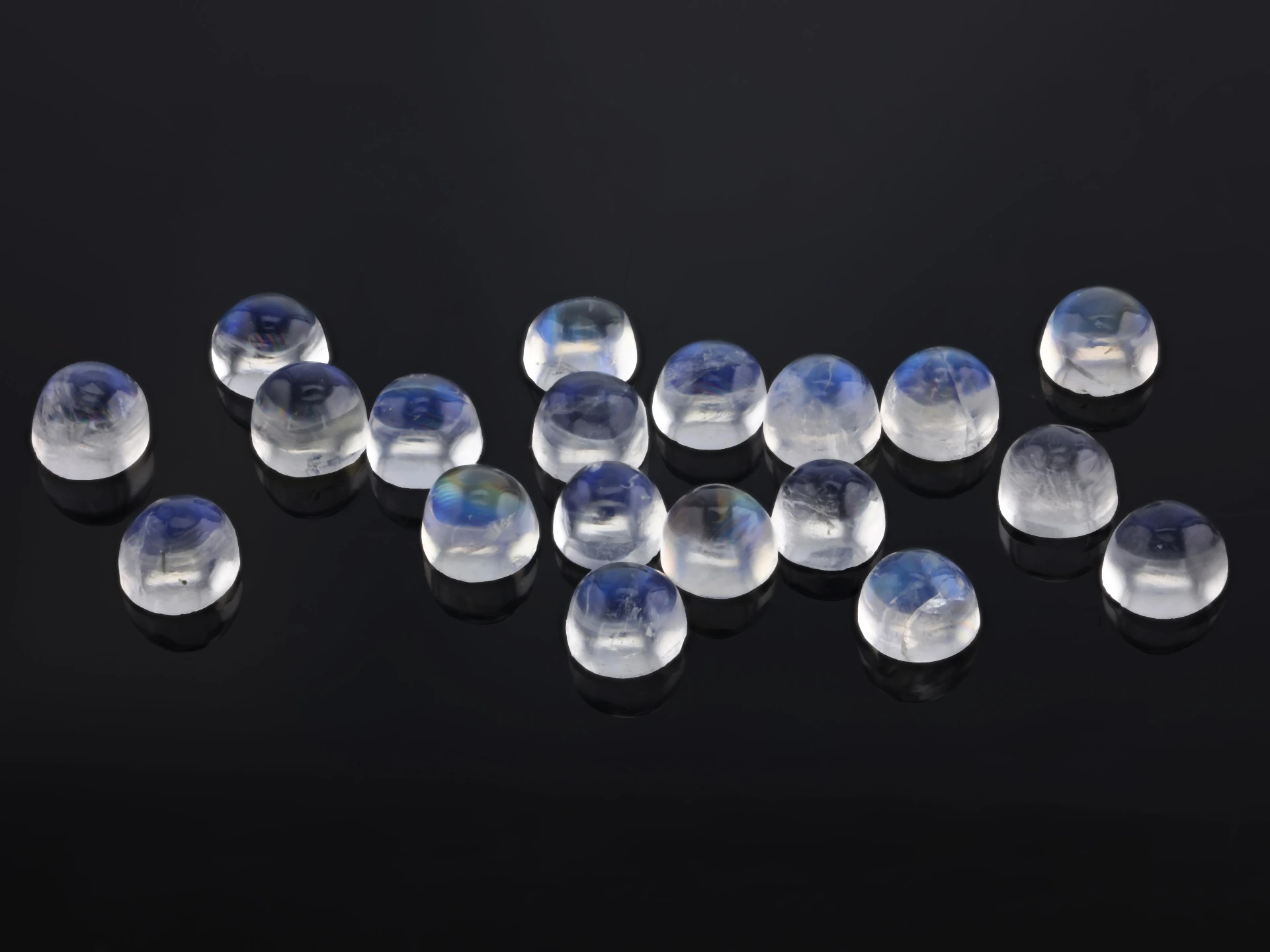 [MBR-03] Blue Moonstone 3.00mm Round Cabochon