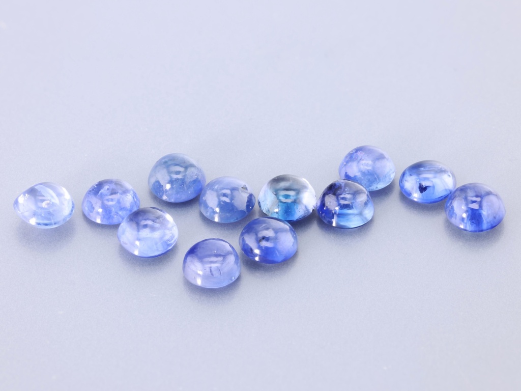 Blue Sapphire 4.00-4.25mm Round Cabochon