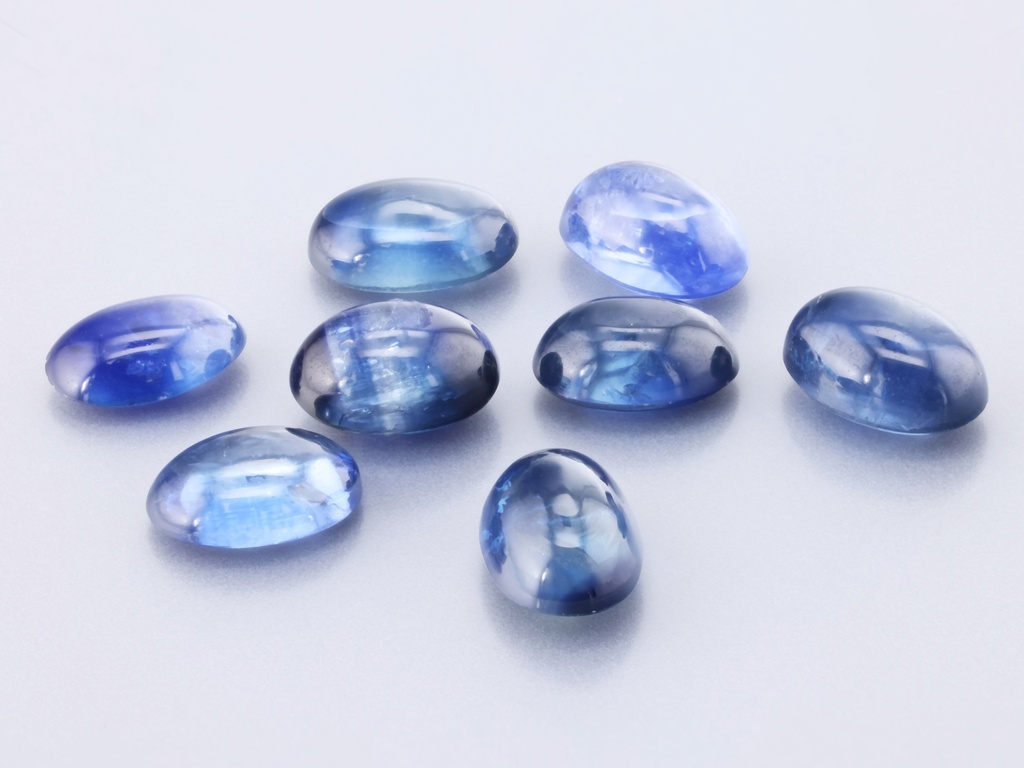 Australian Sapphire 6x4mm Oval Cabochon Blue