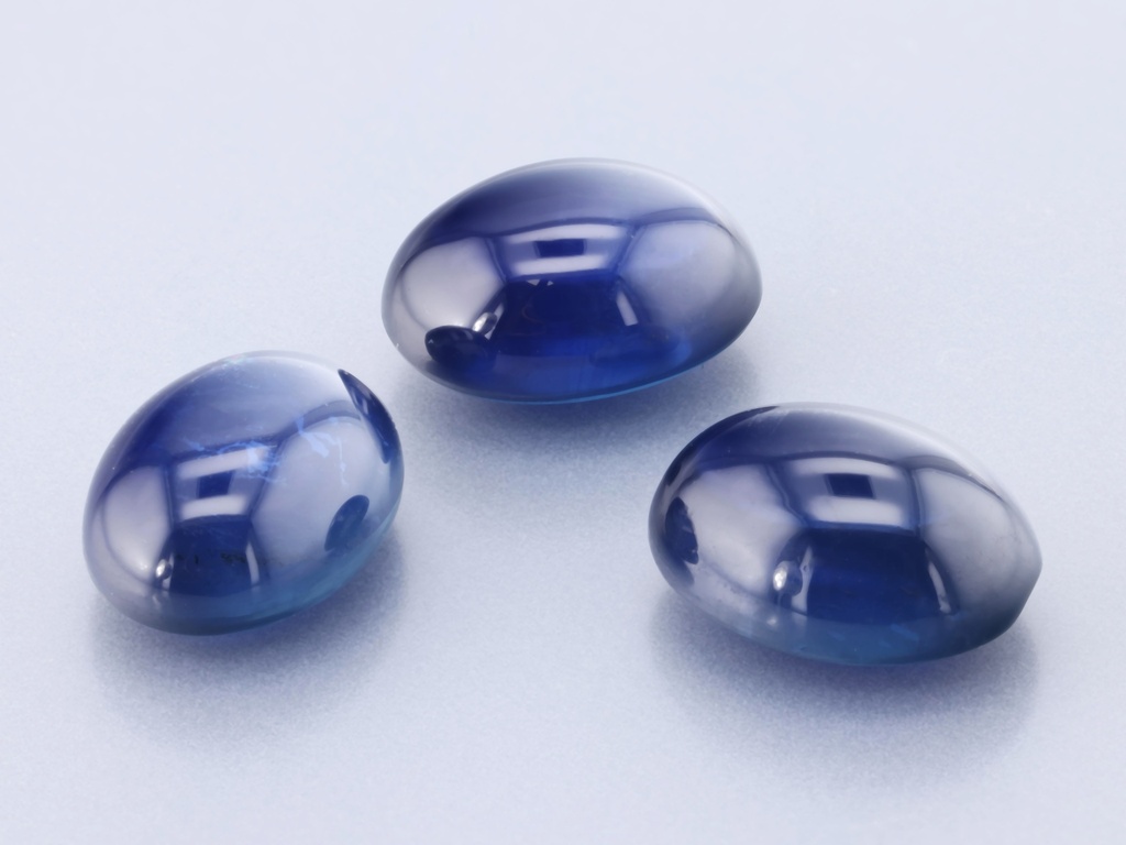 Blue Sapphire 8x6mm +/- Oval Cabochon