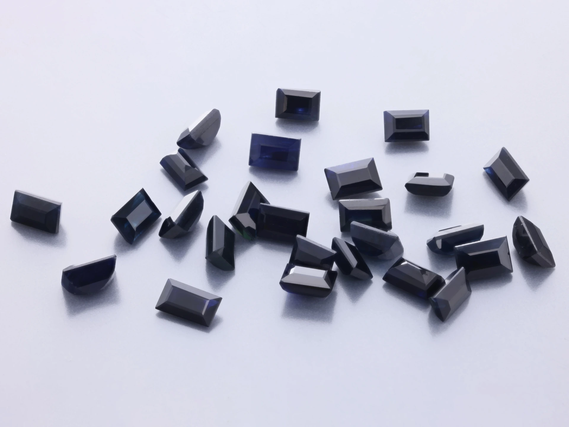 Australian Sapphire 3x2mm Baguette Black