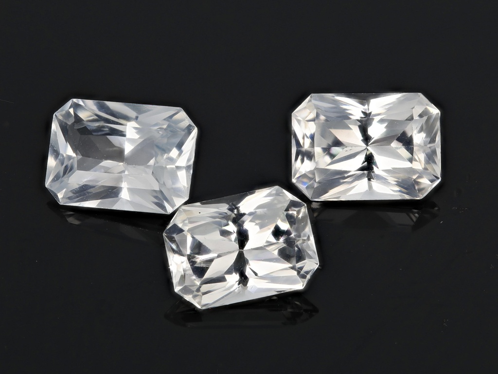 White Sapphire 7x5mm Radiant Emerald Cut