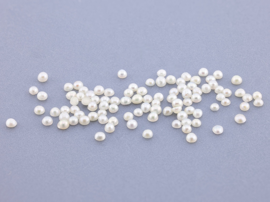 [JSRC0125] Freshwater Half Seed Pearls 1.25-1.50mm White