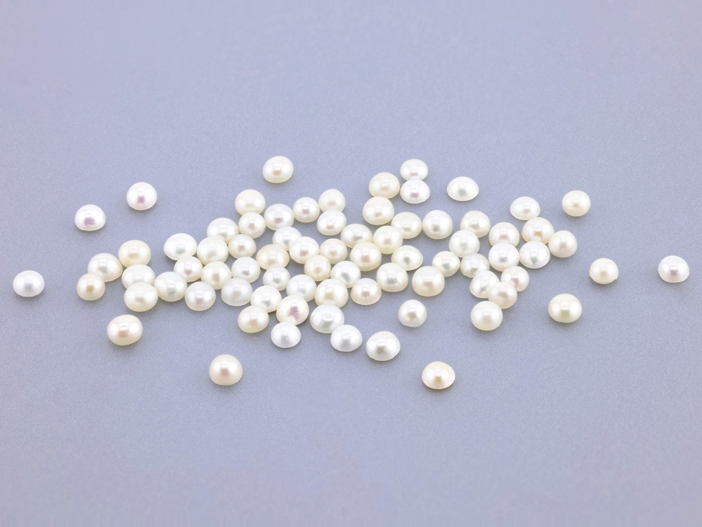 [JSRC0175] Freshwater Half Seed  Pearls 1.75-2.00mm White