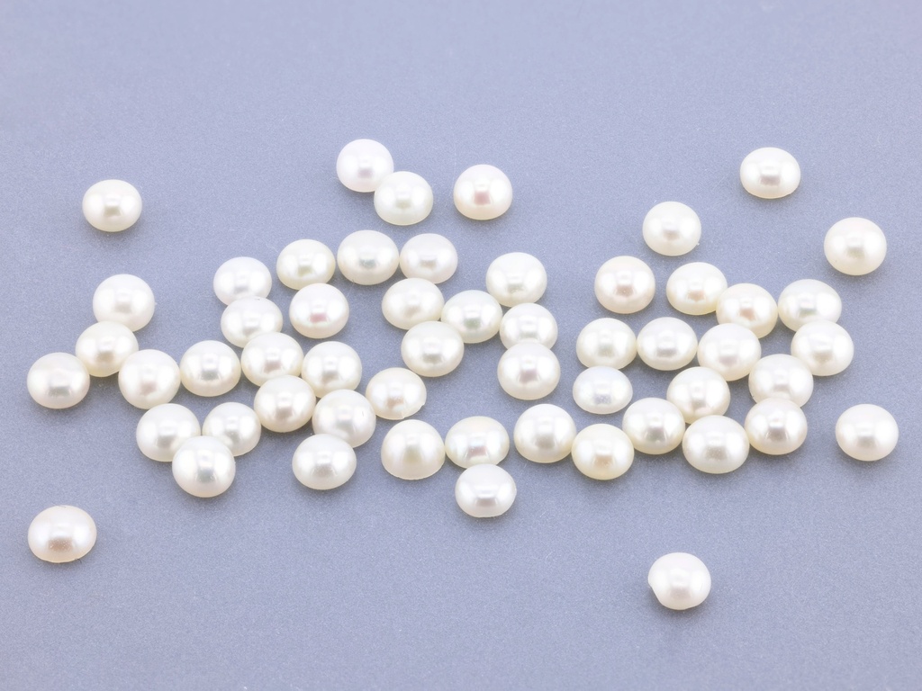 [JSRC0250] Freshwater Half Seed Pearls 2.50-2.75mm White
