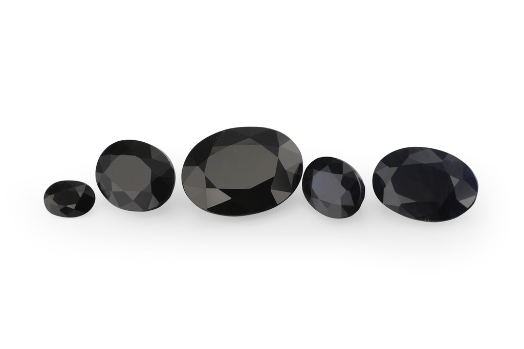Australian Sapphire 8x6mm Oval Black