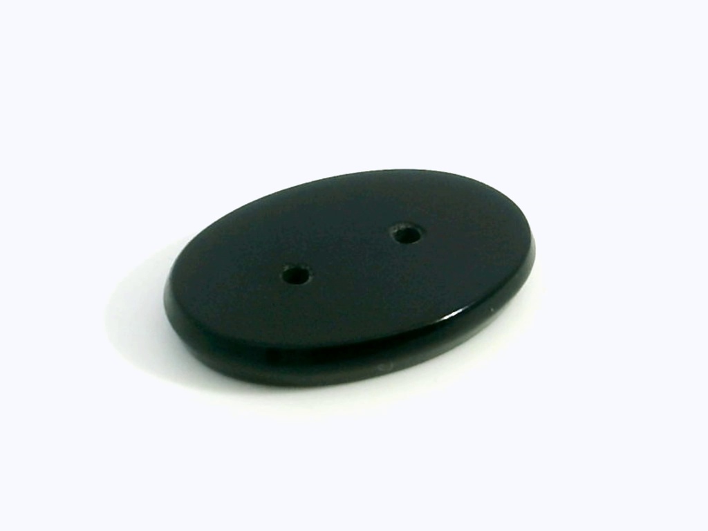 [AXVT1813H2] Onyx 18x13mm Oval Buff Top Double Drilled