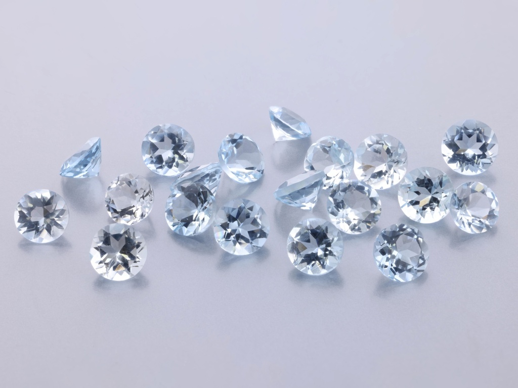 Aquamarine 4.00mm Round Light