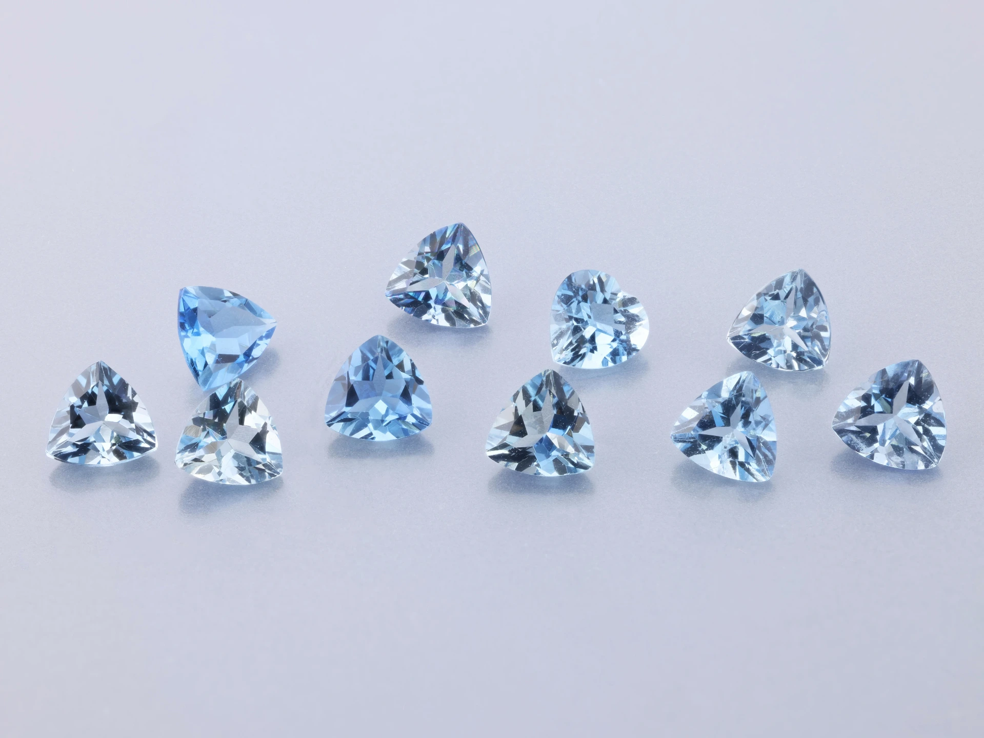 Aquamarine 4.00mm Trilliant Dark Blue