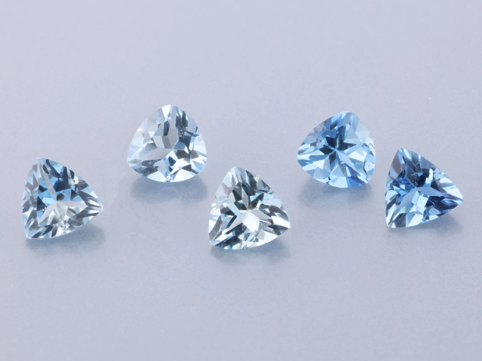 Aquamarine 4.00mm Trilliant Mid Blue