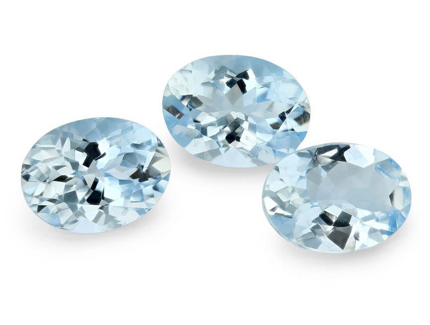 Aquamarine 8x6mm Oval Mid Blue