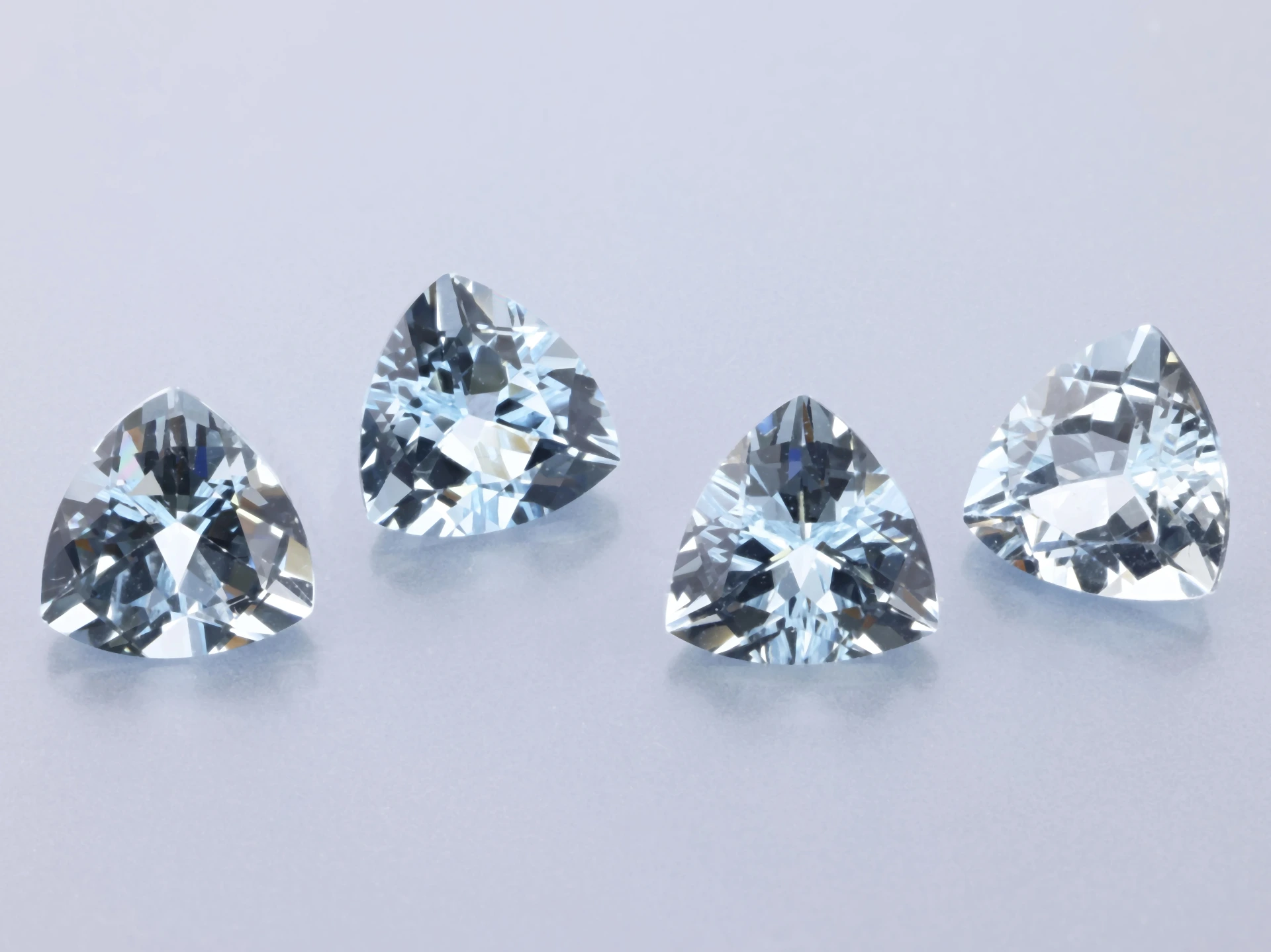 Aquamarine 7.00mm Trilliant Light Blue