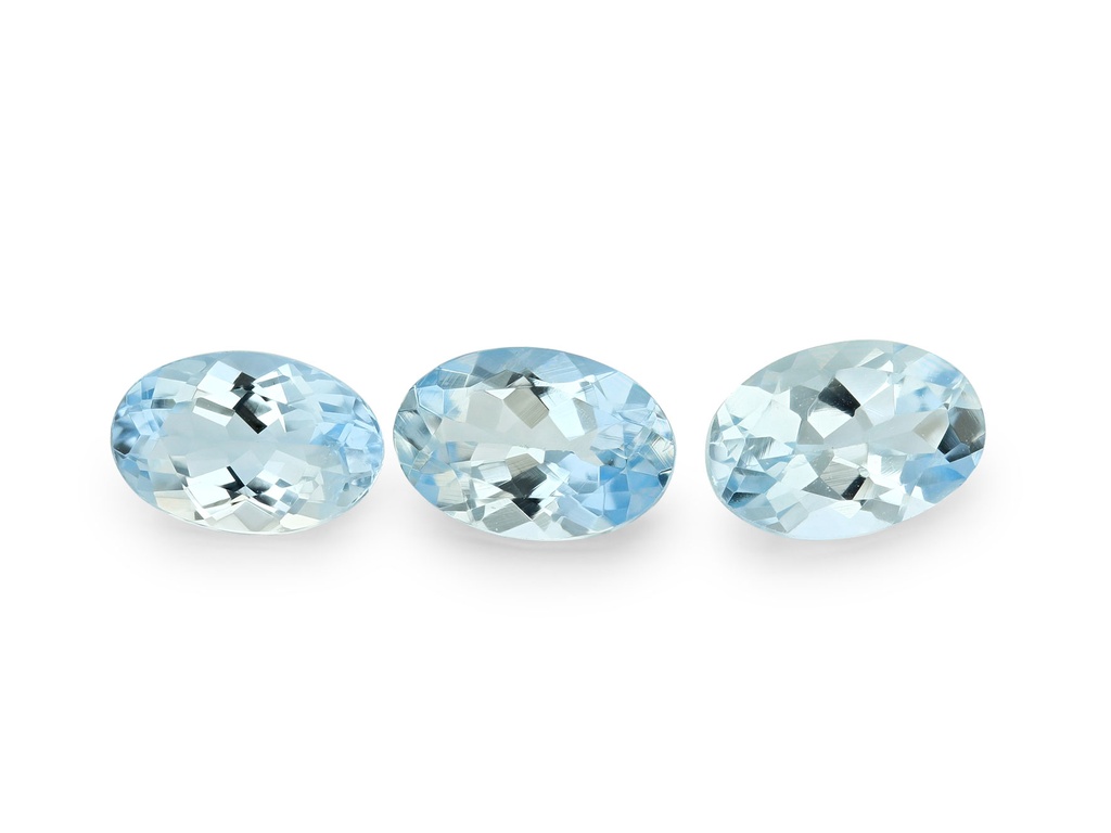 Aquamarine 6x4mm +/- Oval Mid Blue
