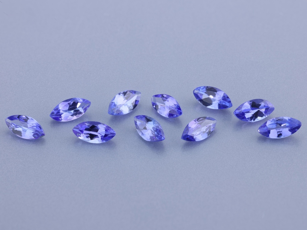 Tanzanite 5x2.5mm Marquise