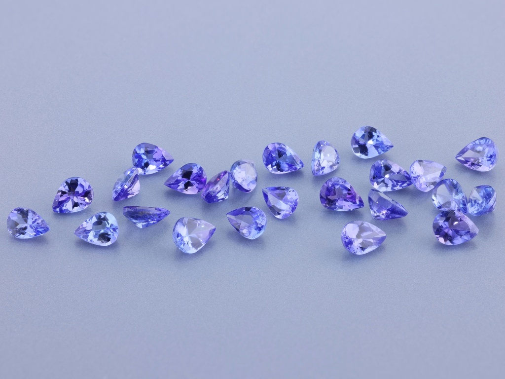 Tanzanite 4x3mm Pear Shape