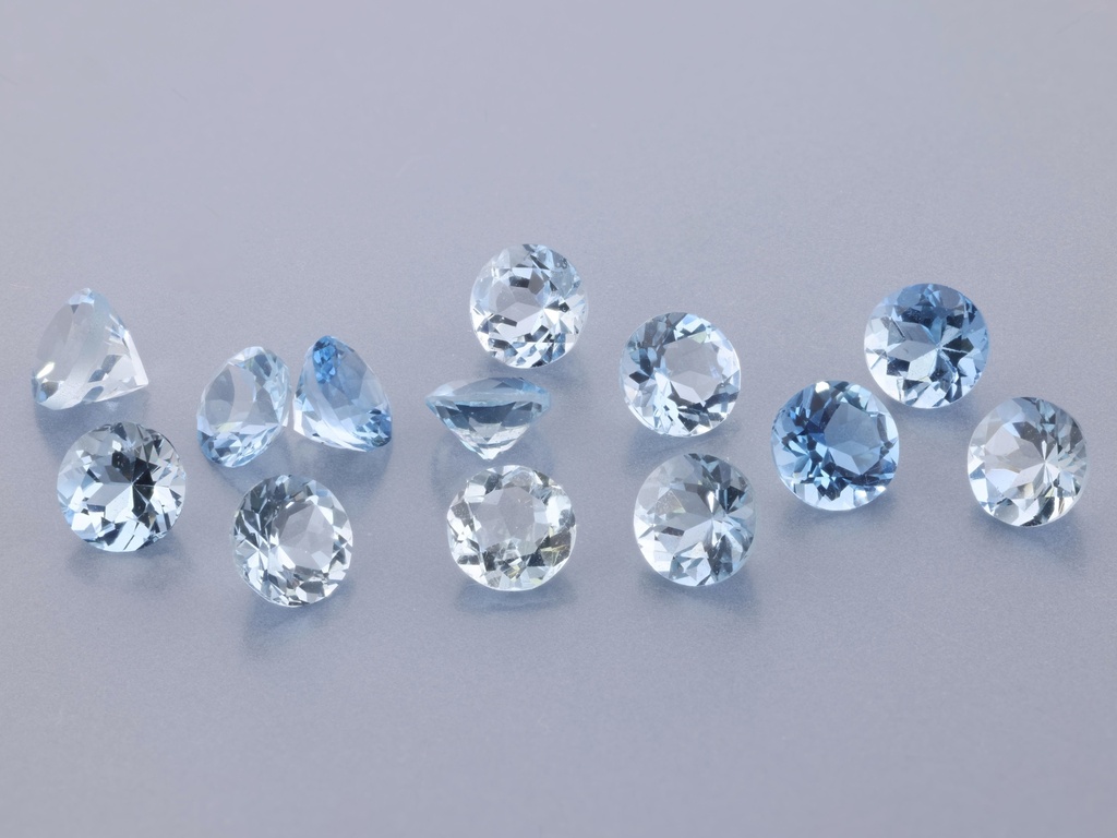 Aquamarine 4.00mm Round Dark
