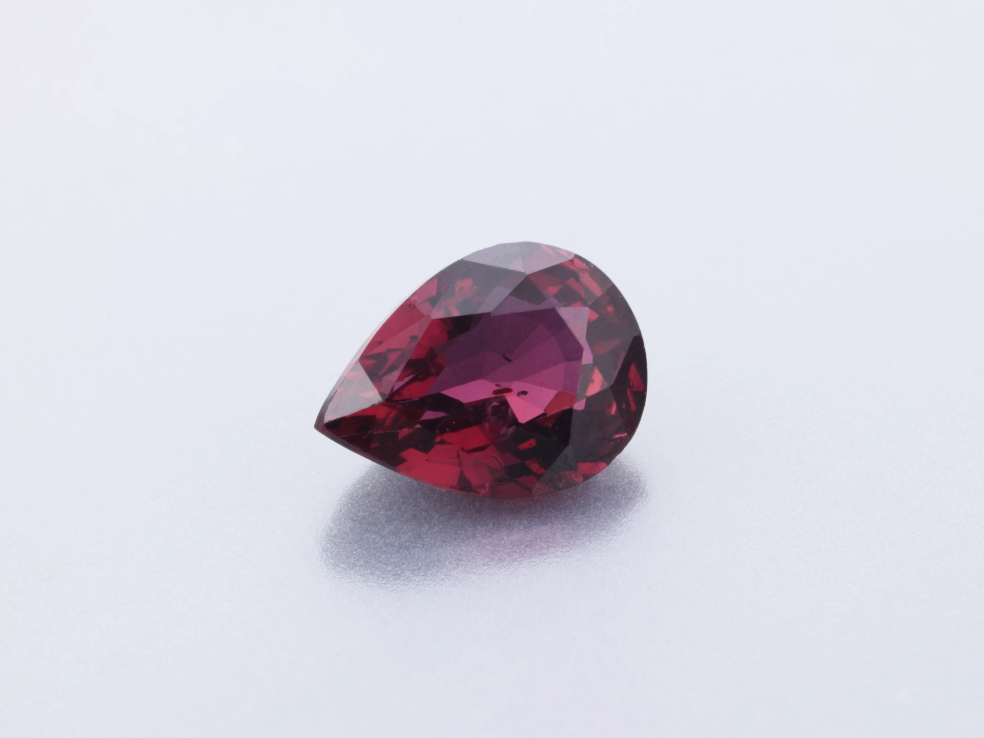 [RRPB0605X1] Ruby 6x6.45mm Pear Shape Red