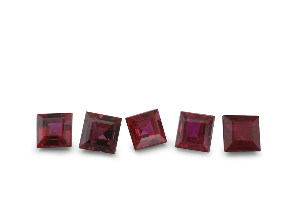 [RRQS0275A] Ruby 2.75mm Carre Cut Red