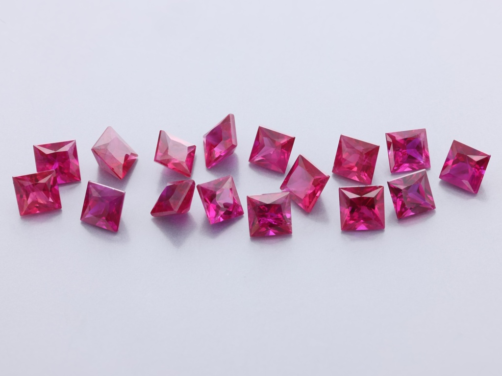 [RRQP0300D] Ruby 3.00mm Princess Cut Red