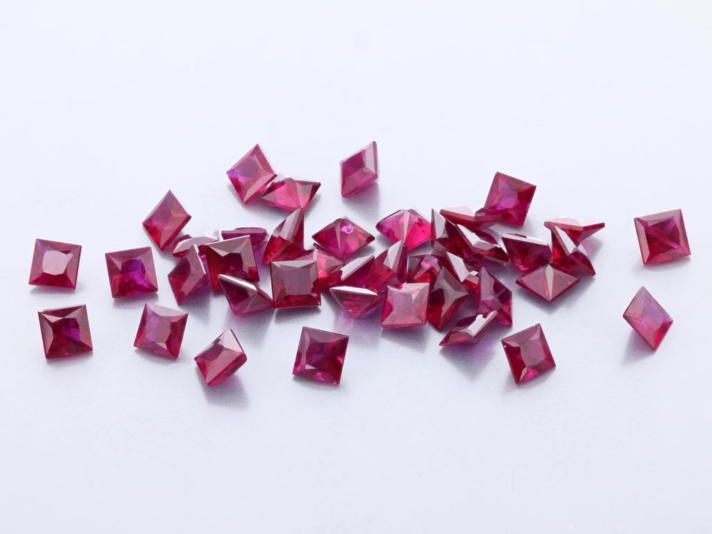 [RRQP0250D] Ruby 2.50mm Princess Cut Red
