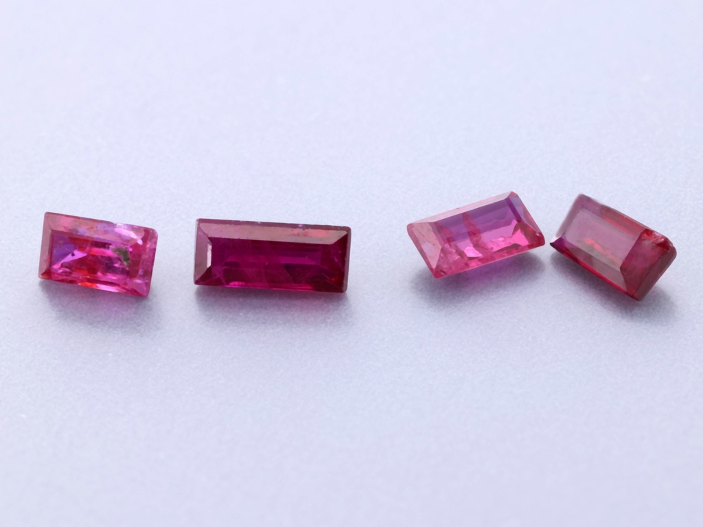[RRBS0402P1] Ruby 3.5x1.5mm+/- Baguette Mixed Parcel LQ