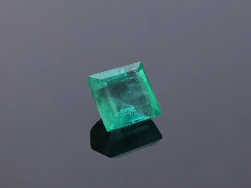 Emerald 3.75mm Carre Cut