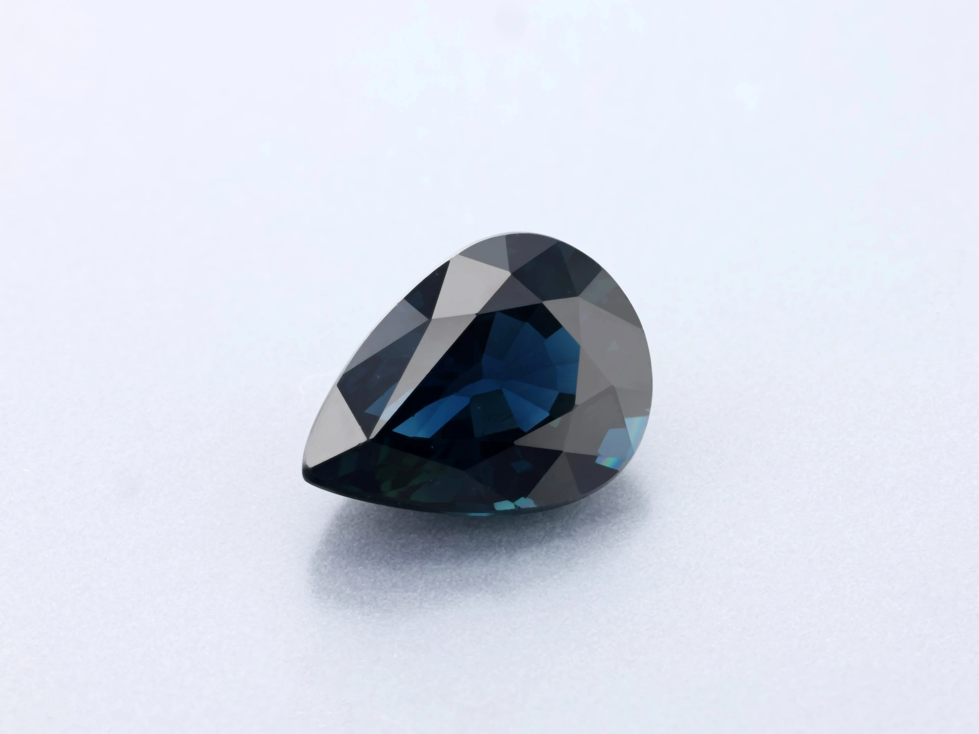 Australian Sapphire 8.1x6.1mm Pear Shape Royal Blue