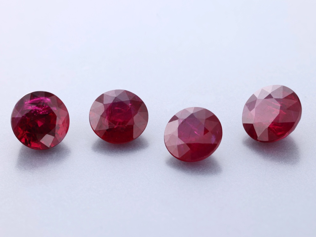 [RRRB0450C] Ruby 4.50mm Round Bright Red