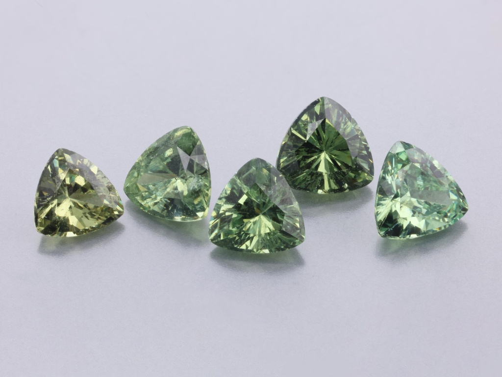 Demantoid Garnet 3.75mm+/- Trilliant
