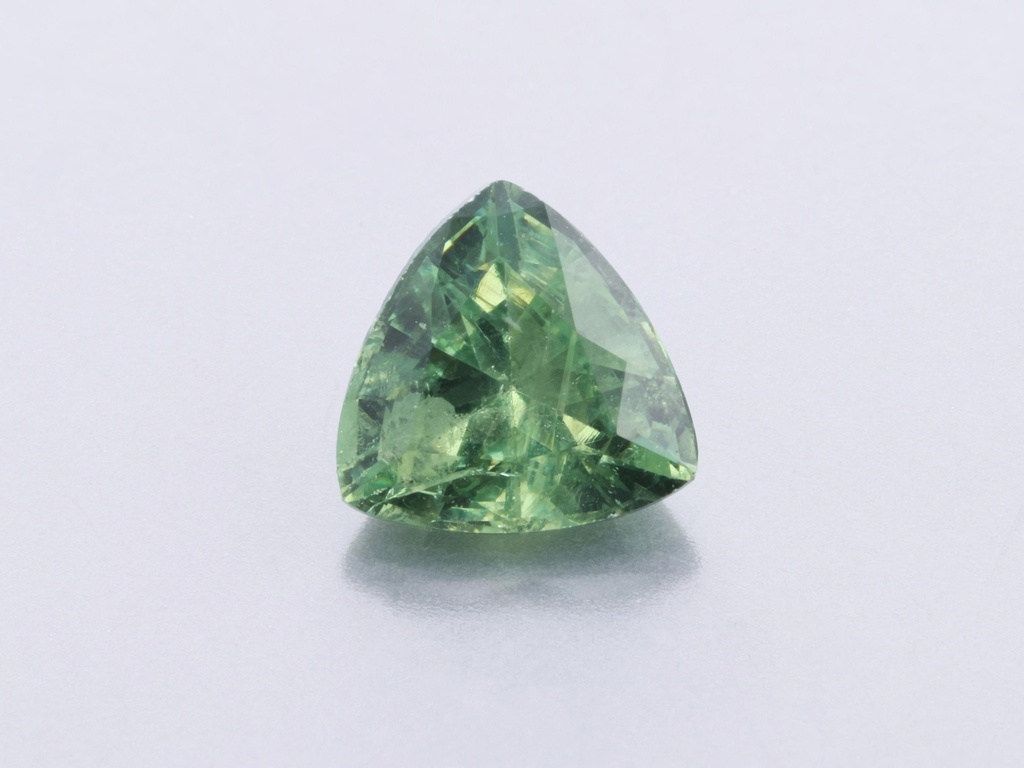 Demantoid Garnet 4.50mm+/- Trilliant