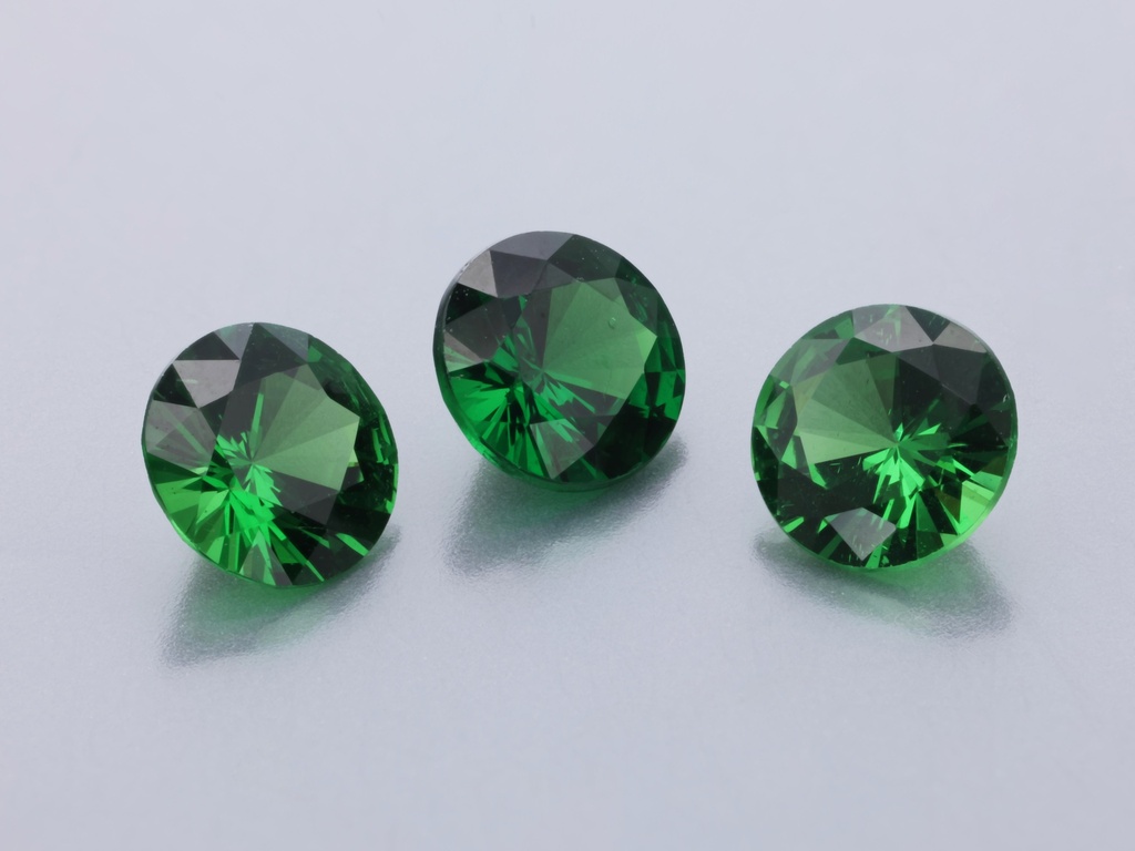 Tsavorite Garnet 4.25mm Round Dark Green