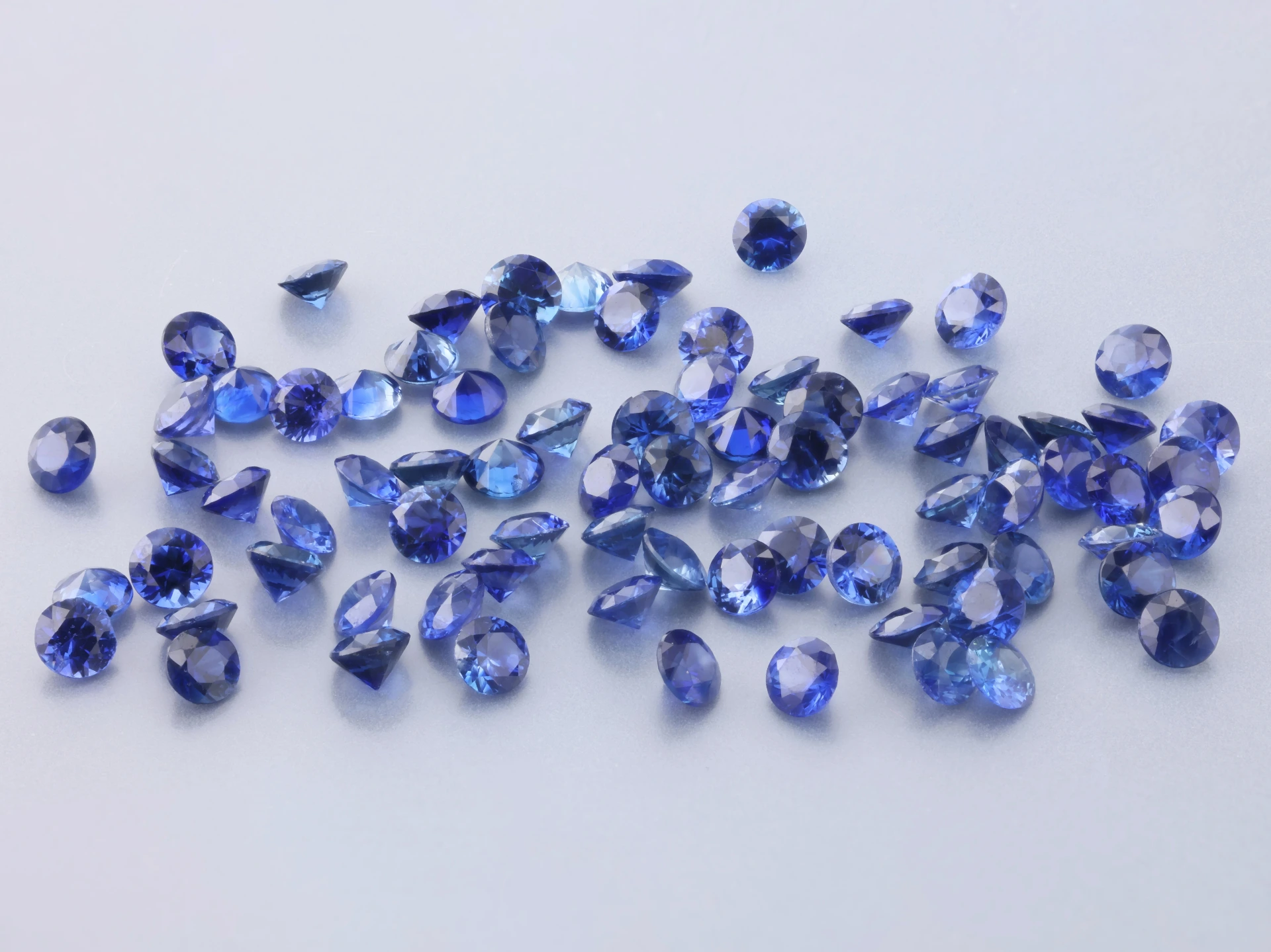 Ceylon Sapphire 2.25mm Round Mid to Dark Blue