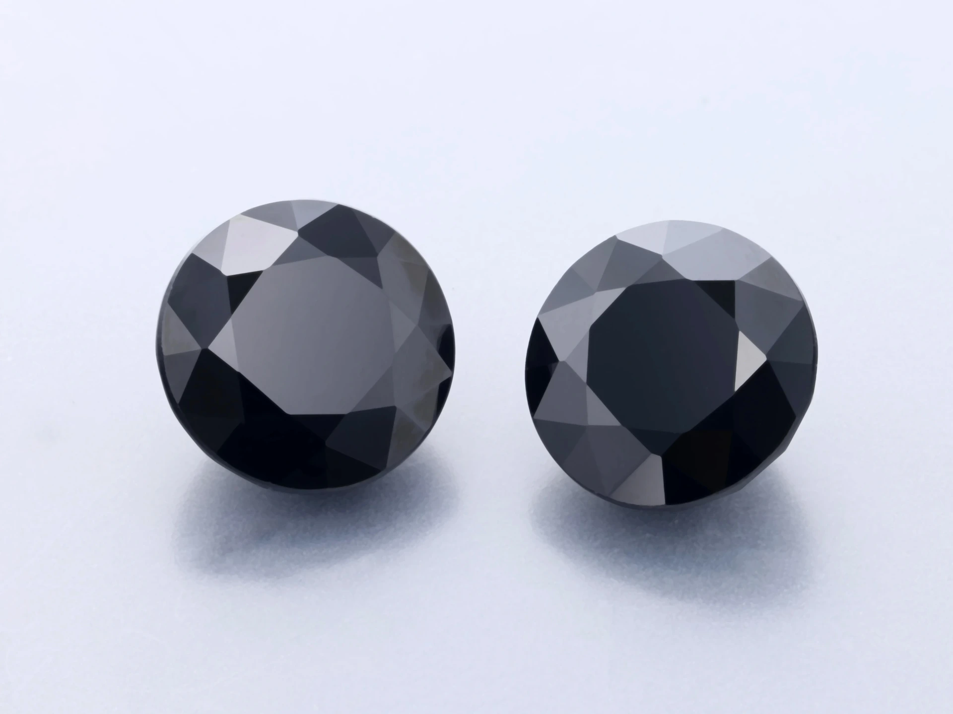 Black Spinel 7.00mm Round