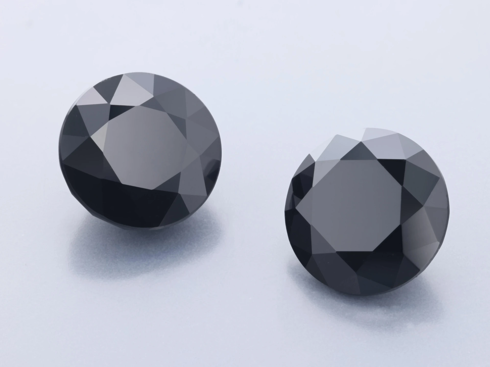 Black Spinel 9.00mm Round