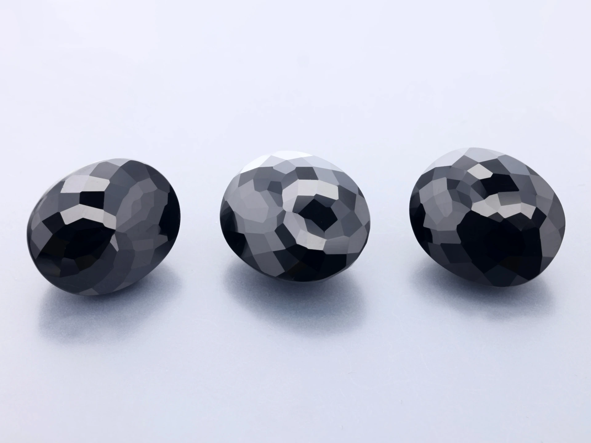 Black Spinel 12x10mm Oval Fancy