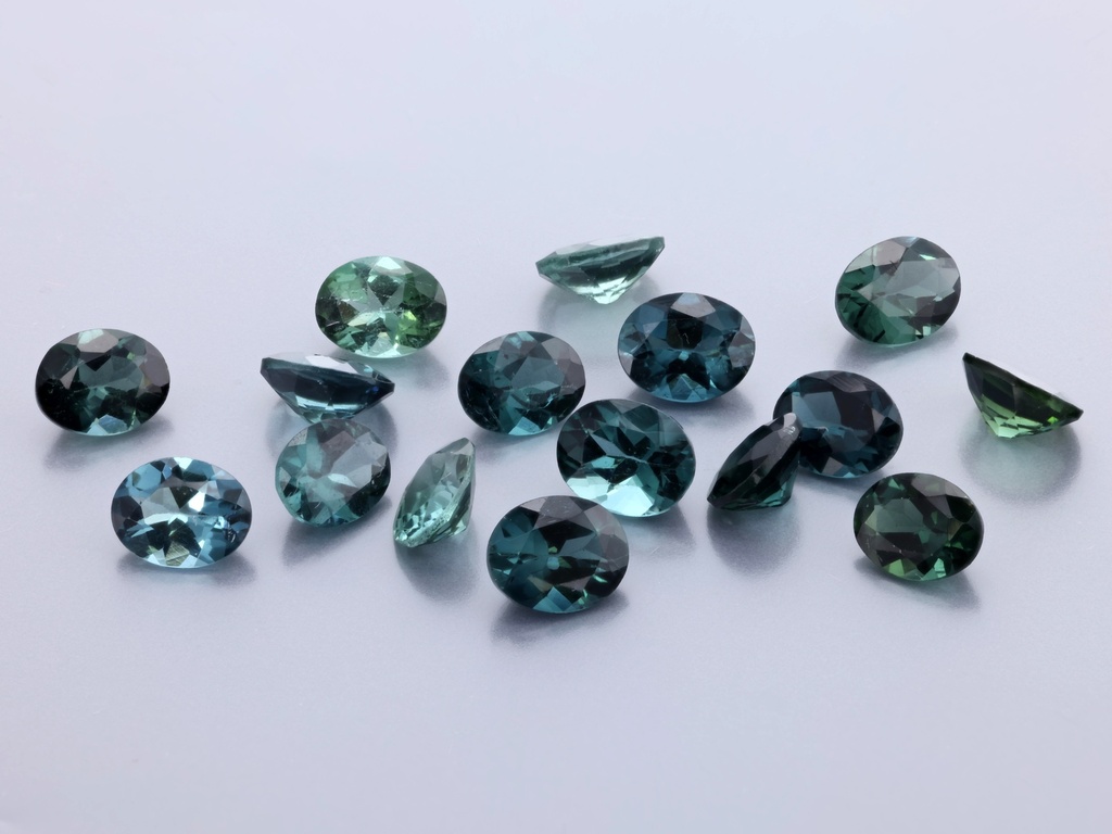 Blue Green Tourmaline 5x4mm Oval Mid to Dark