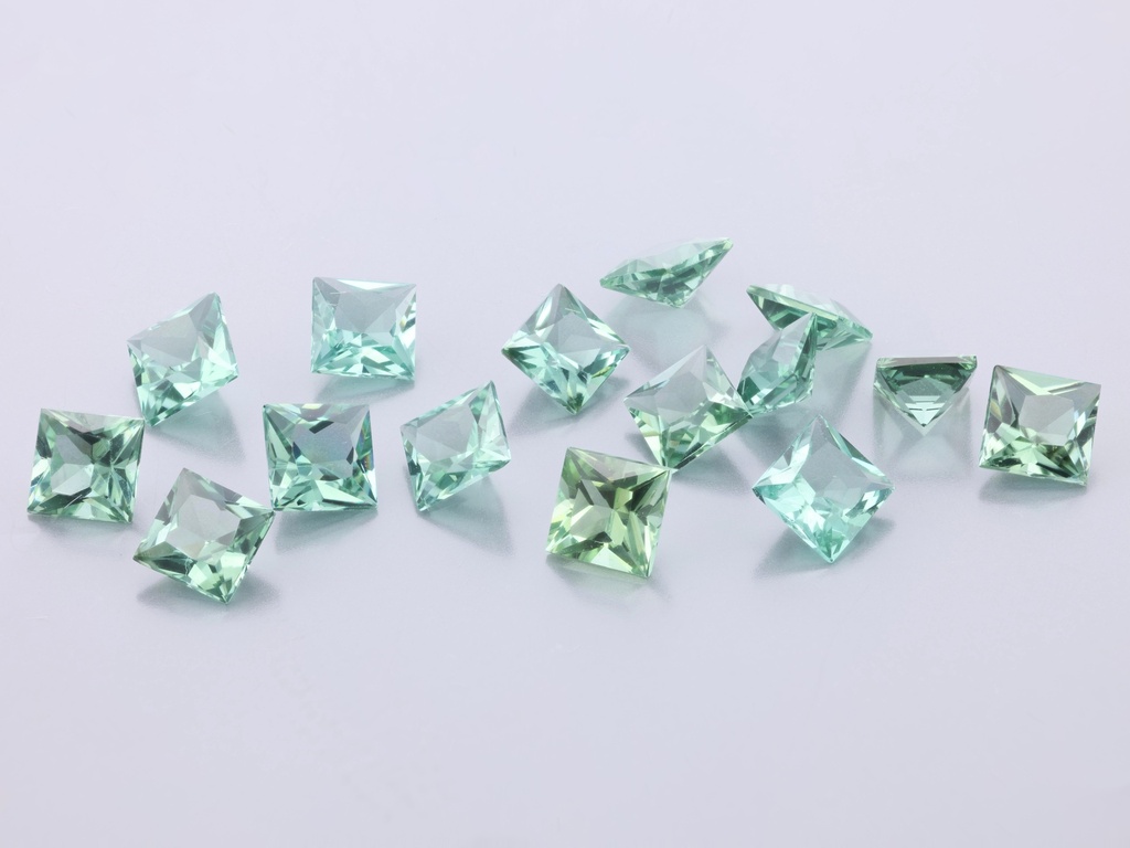 Blue Green Tourmaline 4.00mm Princess Cut Light