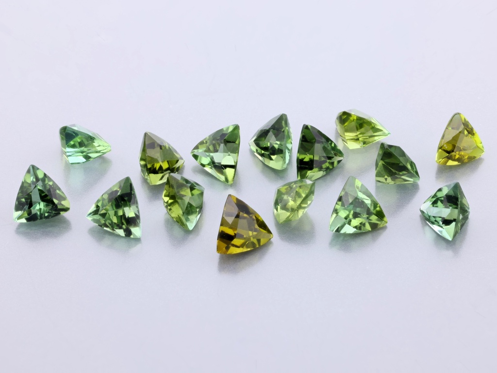 Green Tourmaline 3.00mm +/- Trilliant Light