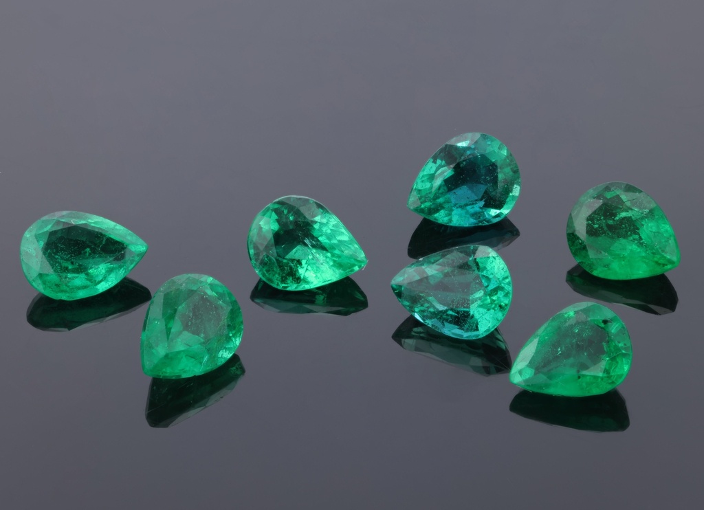 Zambian Emerald 5x4mm Pear Shape