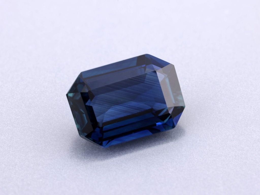 Sapphire 7.1x5mm Emerald Cut Royal Blue