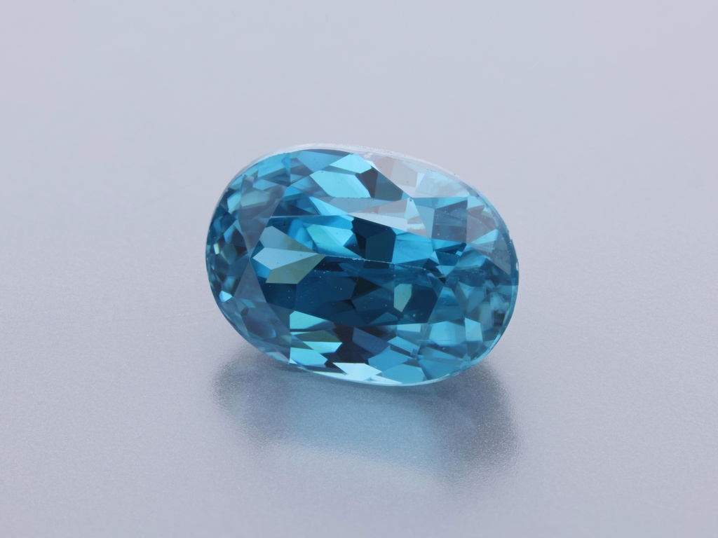 Zircon 9x6.5mm Oval Blue