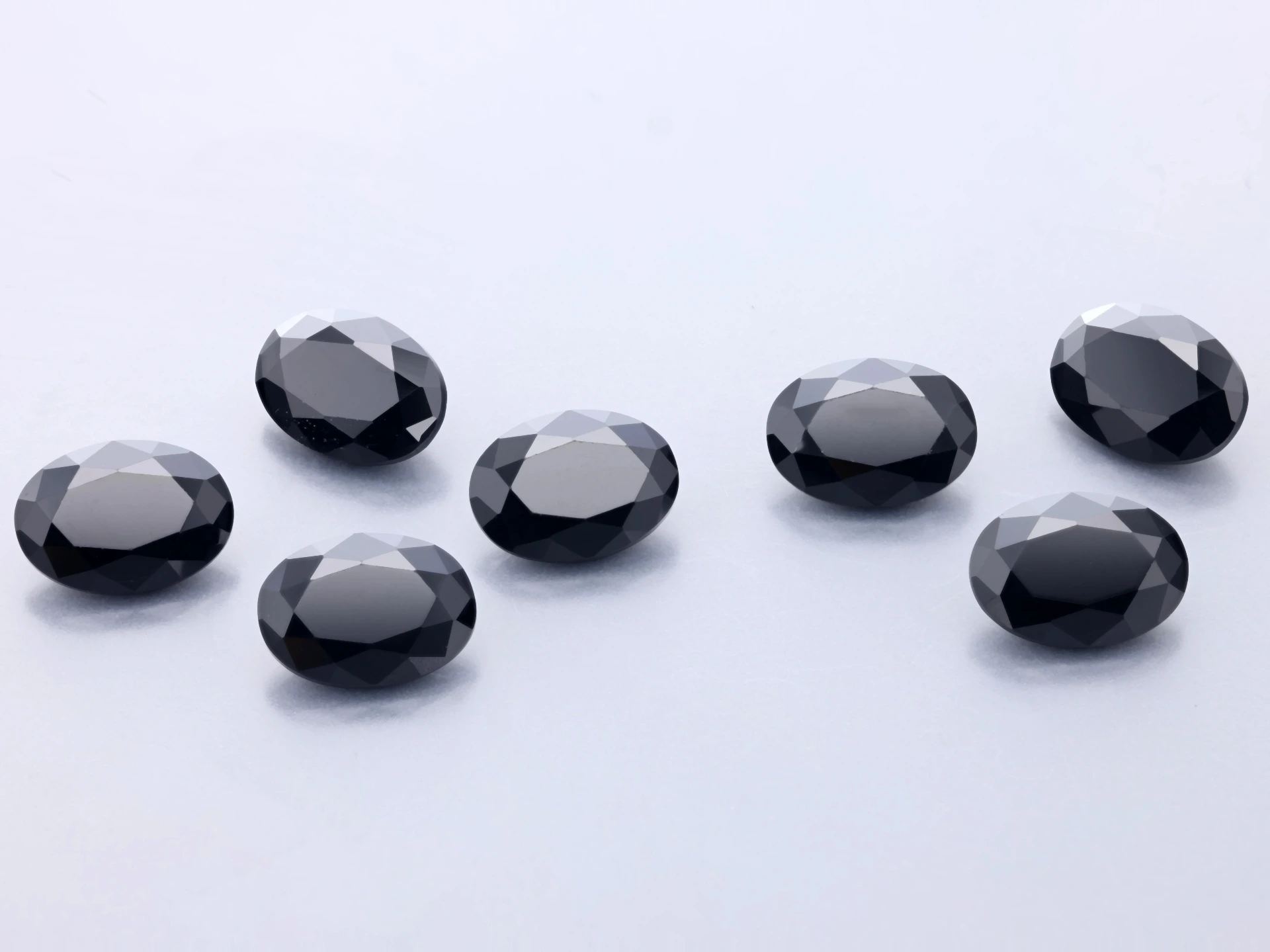 Black Spinel 7x5mm Oval