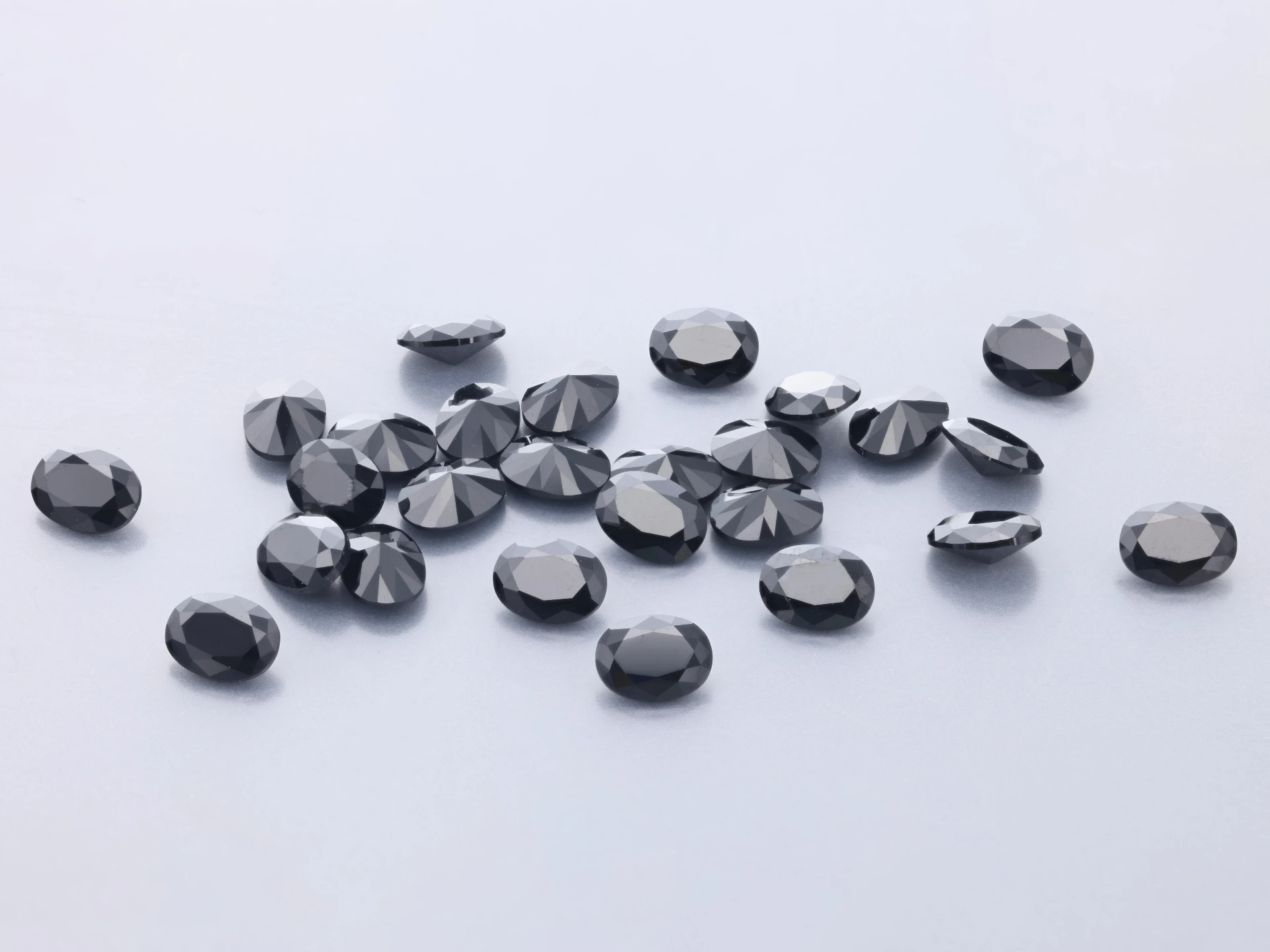 Black Spinel 4x3mm Oval