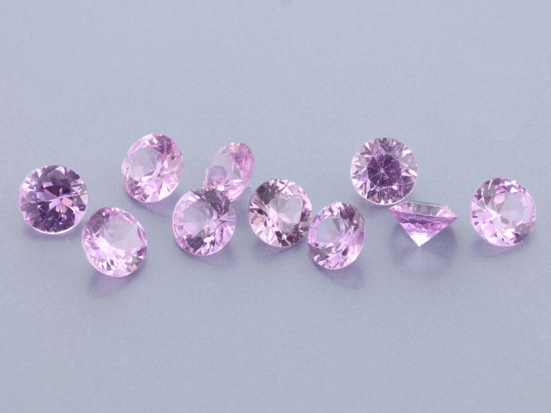 Pink Sapphire 3.75mm Round Light