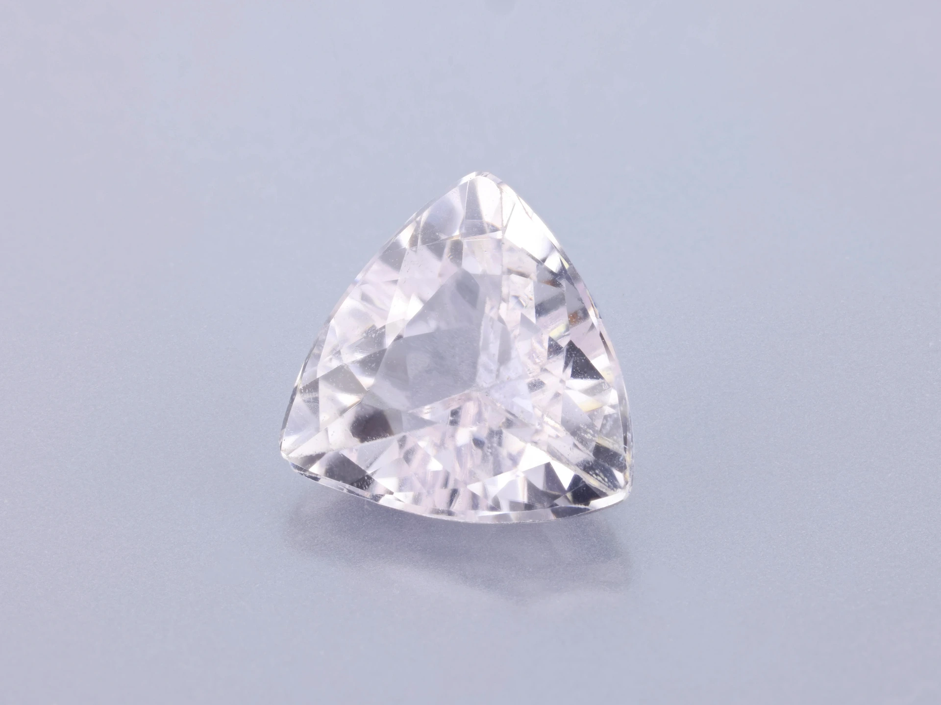 [BMTB0900X1] Morganite 9.00mm Trilliant Light Pink