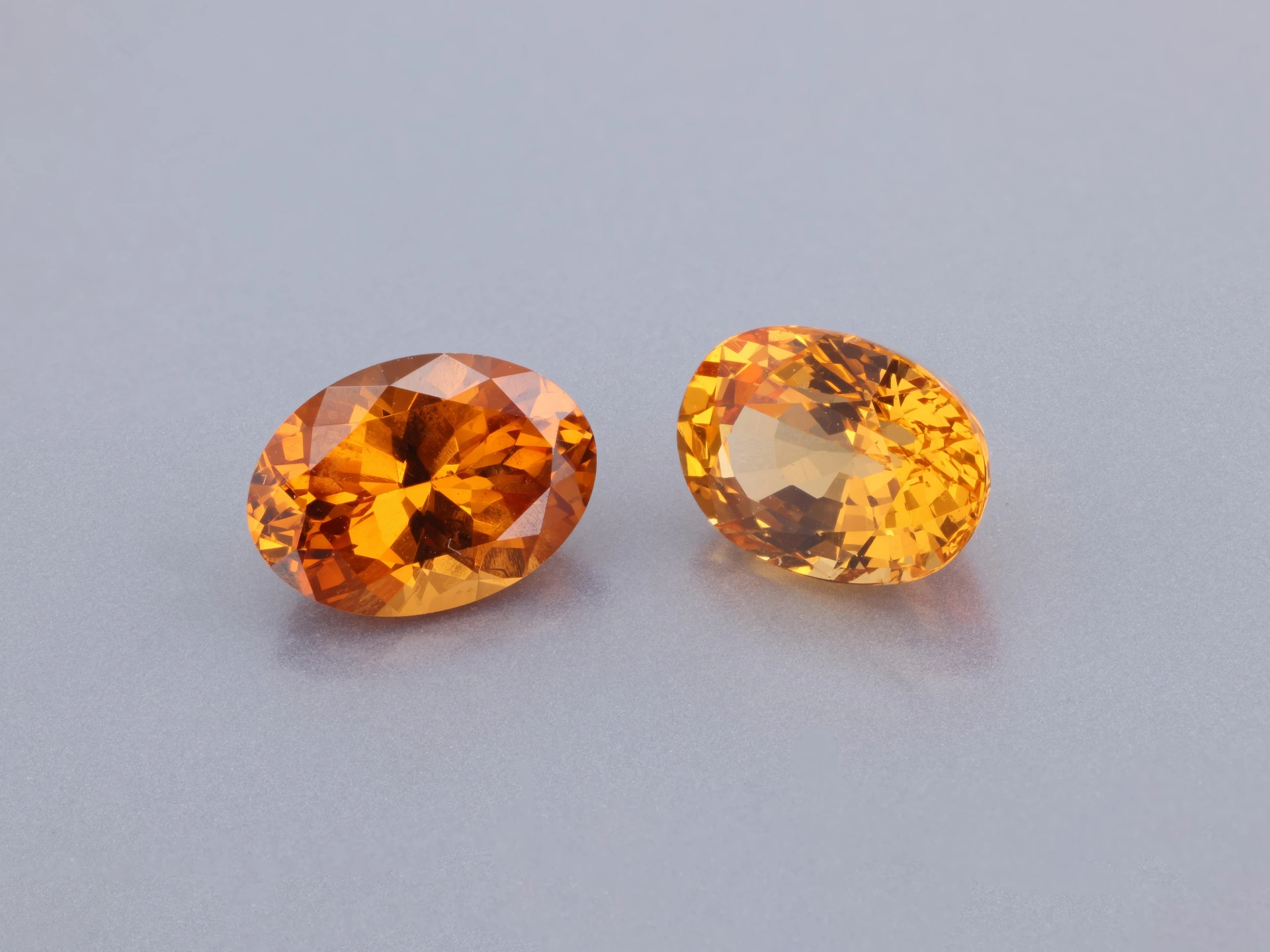 Spessartite Garnet 6.6x5mm Oval