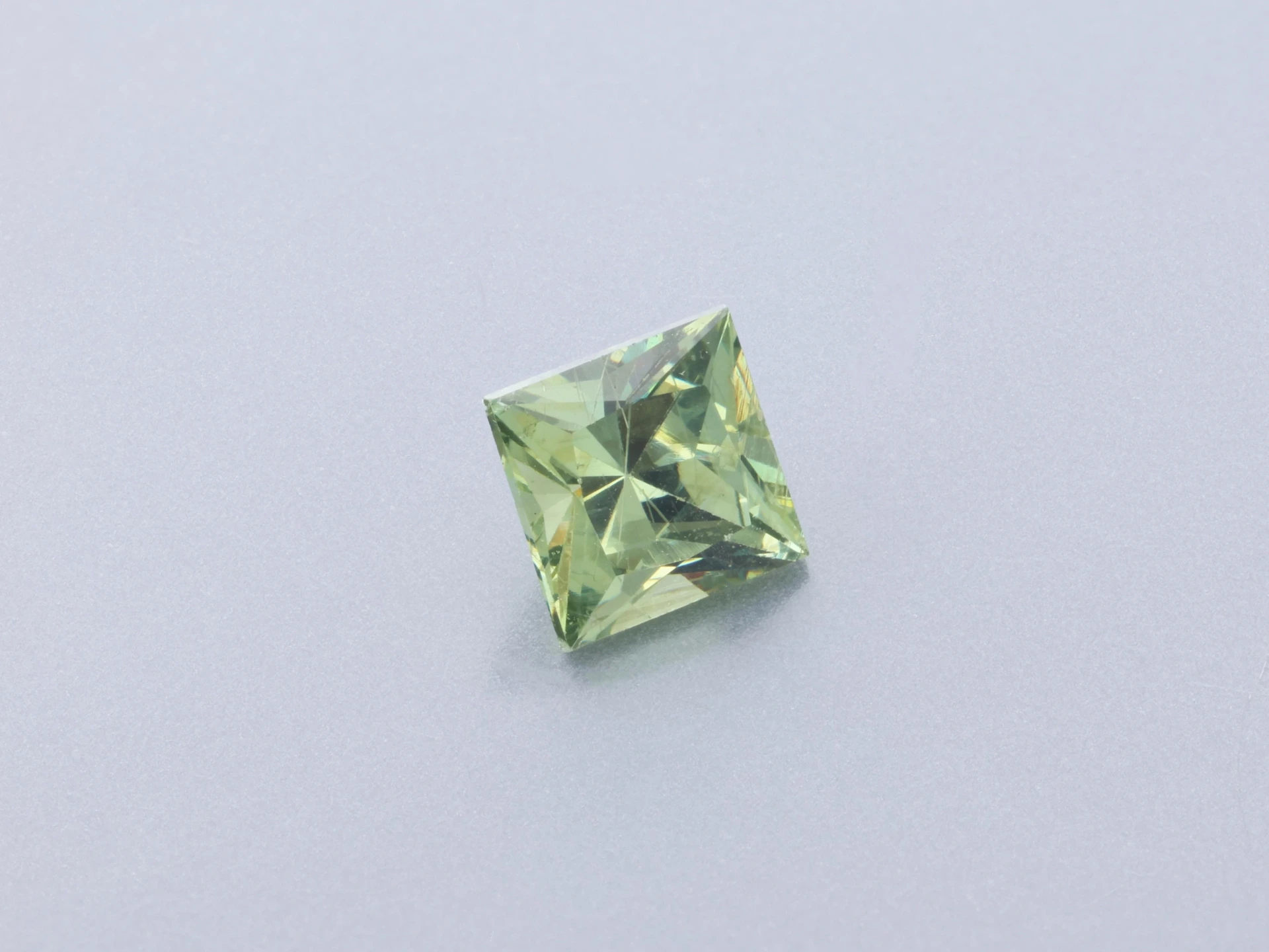 Demantoid Garnet 3.50mm Princess Cut