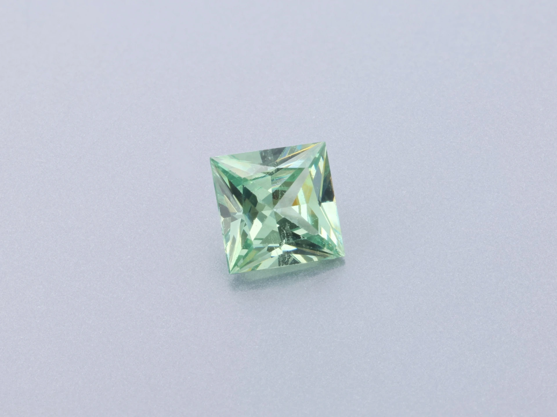 Demantoid Garnet 3.50mm Princess Cut